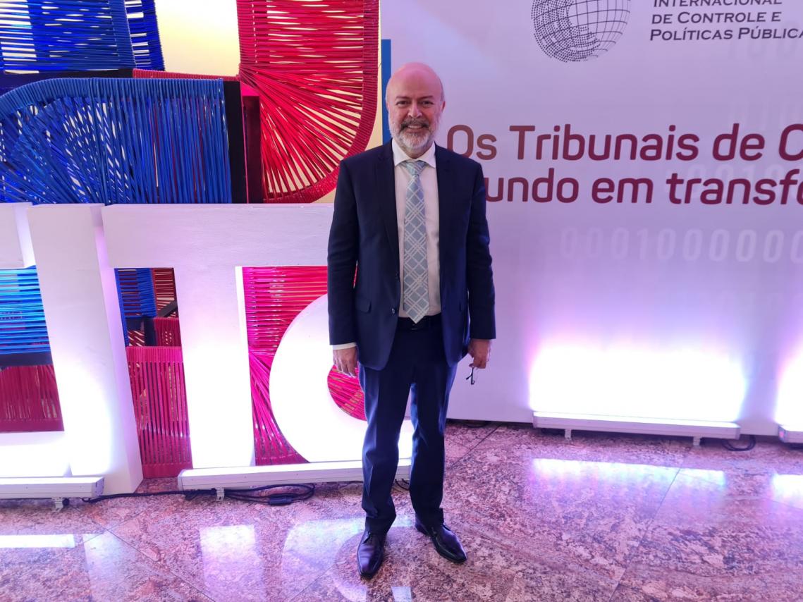 O corregedor-geral do TCE-MS, conselheiro Ronaldo Chadid, que na ocasião representou o presidente Iran Coelho das Neves. - Foto por: O corregedor-geral do TCE-MS, conselheiro Ronaldo Chadid, que na ocasião representou o presidente Iran Coelho das Neves. - Foto por:
