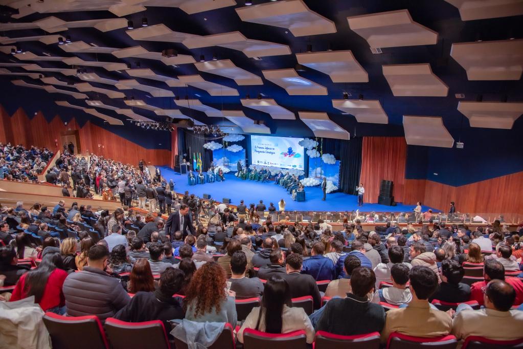 TCE-MS consolida 2 anos do Programa da Primeira Infância em evento com mais de mil participantes