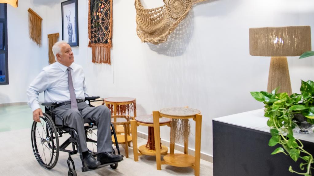 Sustentabilidade em foco: TCE-MS abre exposição sobre design circular e convida à reflexão ambiental