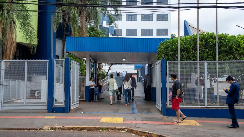 TCE-MS realiza provas do concurso público para Auditor de Controle Externo e Conselheiro Substituto neste domingo TCE-MS realiza provas do concurso público para Auditor de Controle Externo e Conselheiro Substituto neste domingo