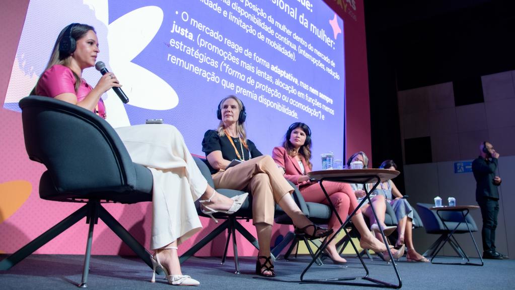 TCE-MS participa do Delas Day 2026 e debate desigualdade de gênero no mercado de trabalho TCE-MS participa do Delas Day 2026 e debate desigualdade de gênero no mercado de trabalho