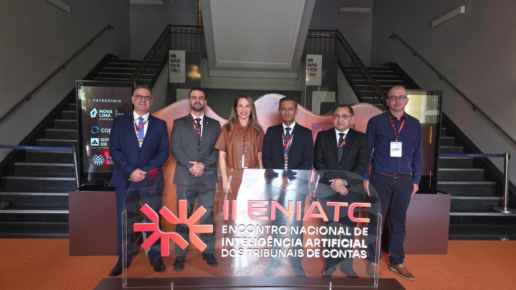 TCE-MS acompanha avanços da inteligência artificial no II ENIATC TCE-MS acompanha avanços da inteligência artificial no II ENIATC